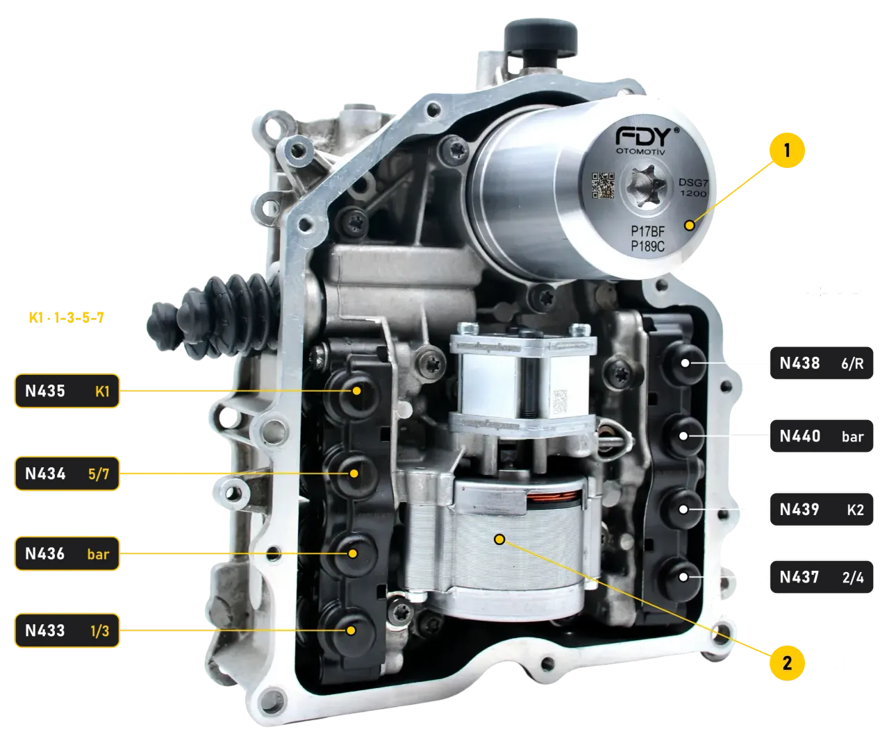 Lageplan der DQ200-Mechatronik: Positionen der Magnetventile N433–N440, der Hydraulikpumpe V401 und des Druckspeichers